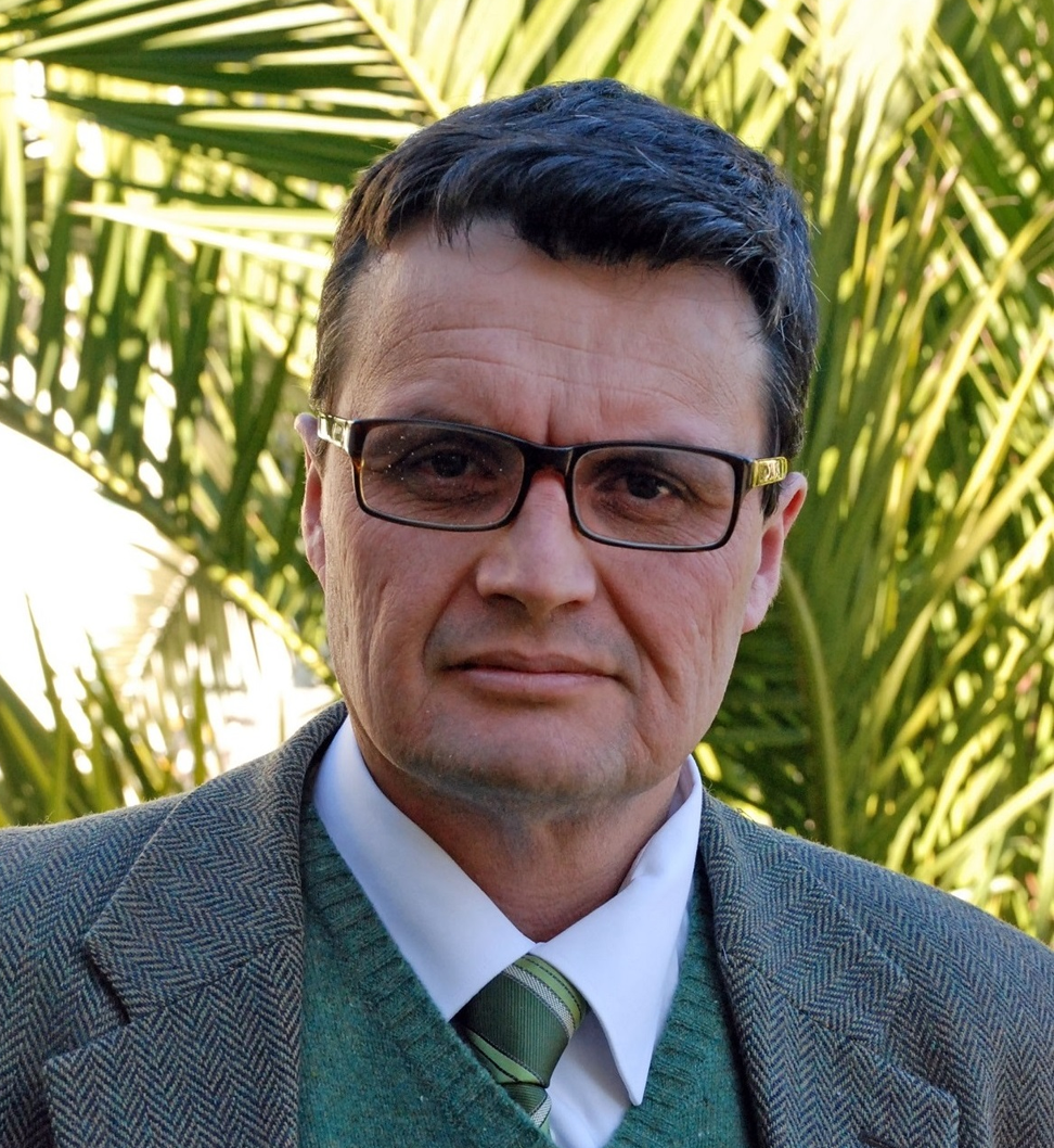 Dr. Francisco Gatica